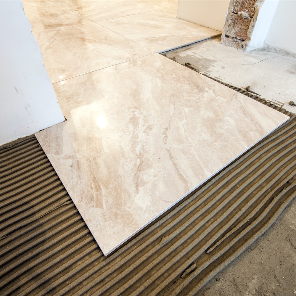 Installing new marble tiles in the home