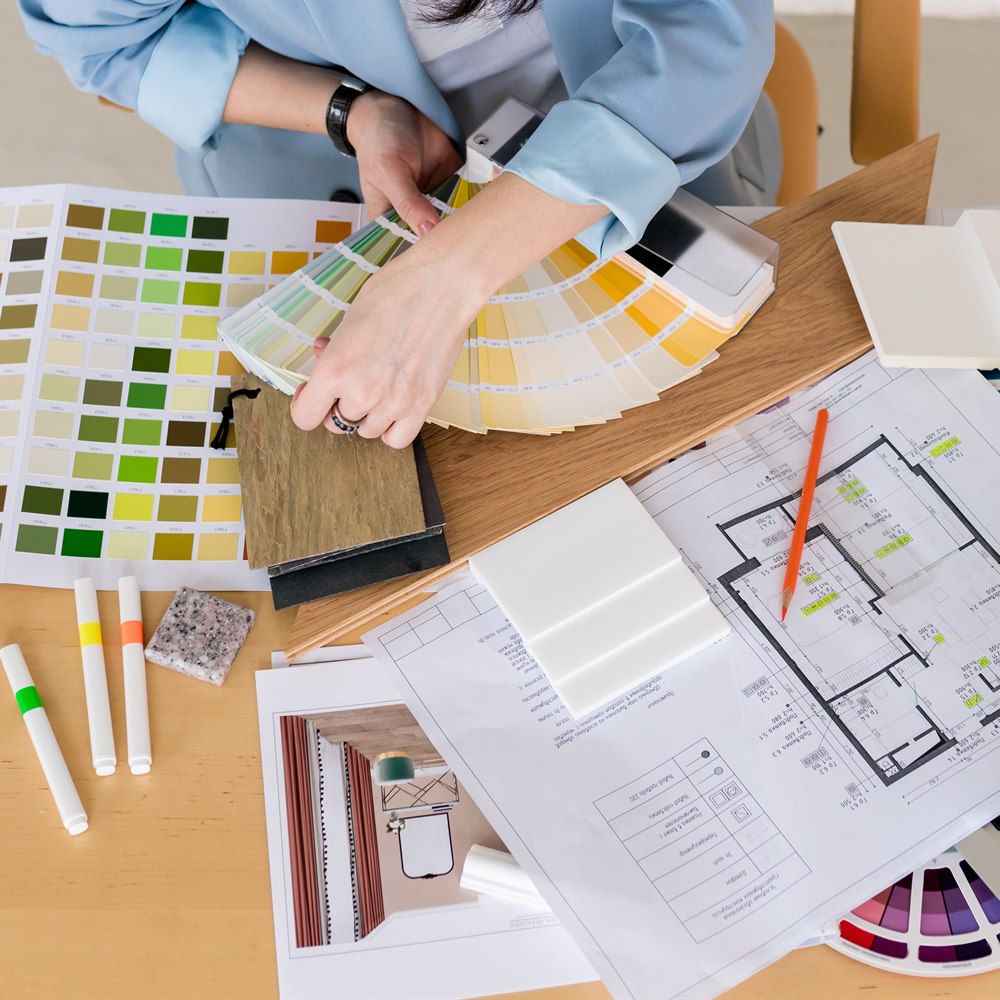 Interior designer works with color palette