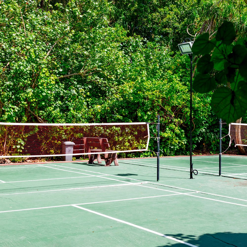 tennis-court-on-a-tropical-island Tennis court on a tropical island
